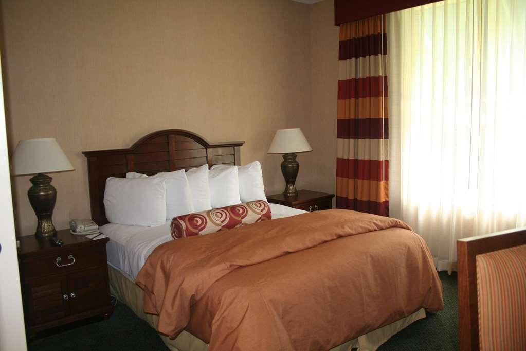 Embassy Suites By Hilton Atlanta Airport College Park Szoba fotó