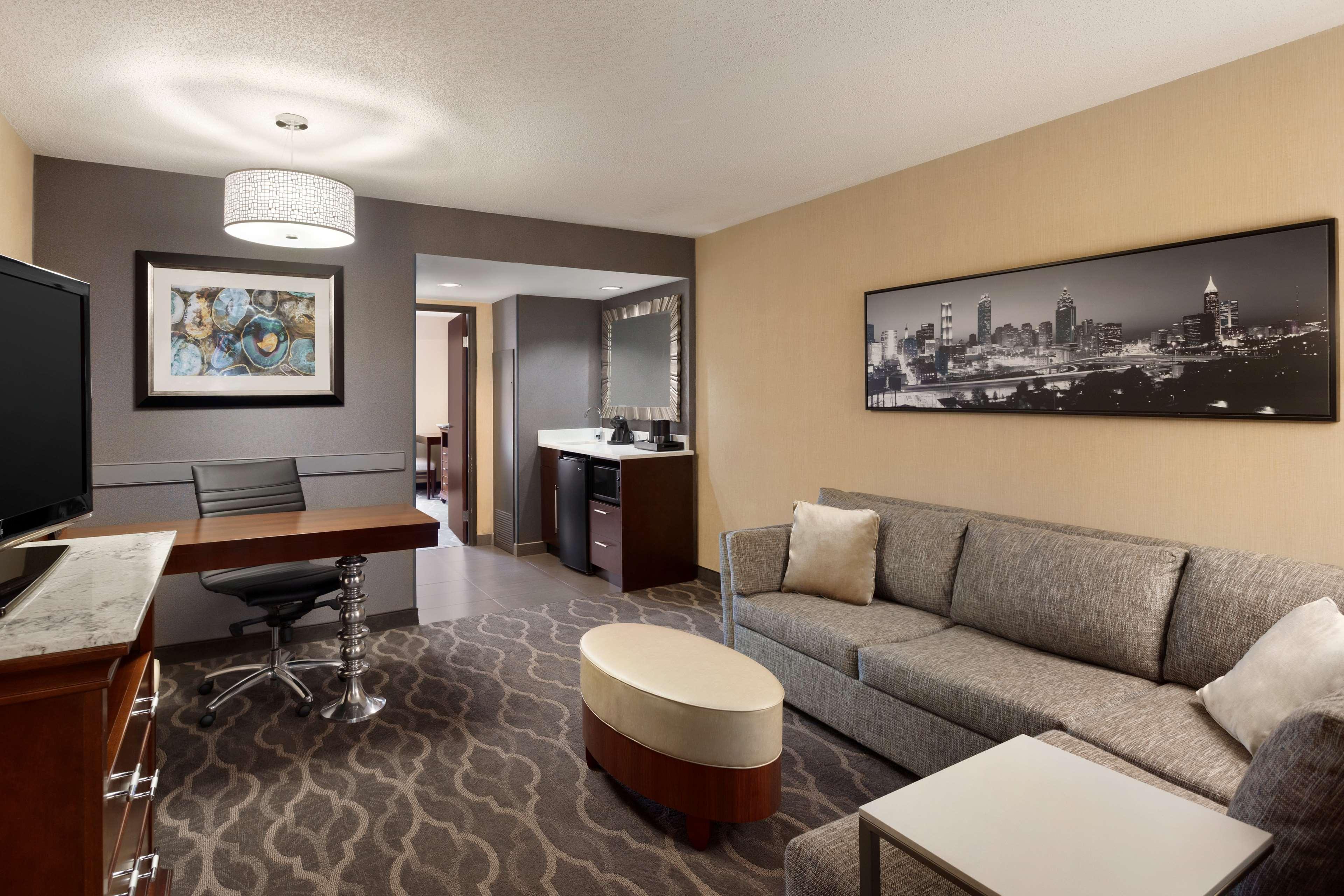 Embassy Suites By Hilton Atlanta Airport College Park Kültér fotó