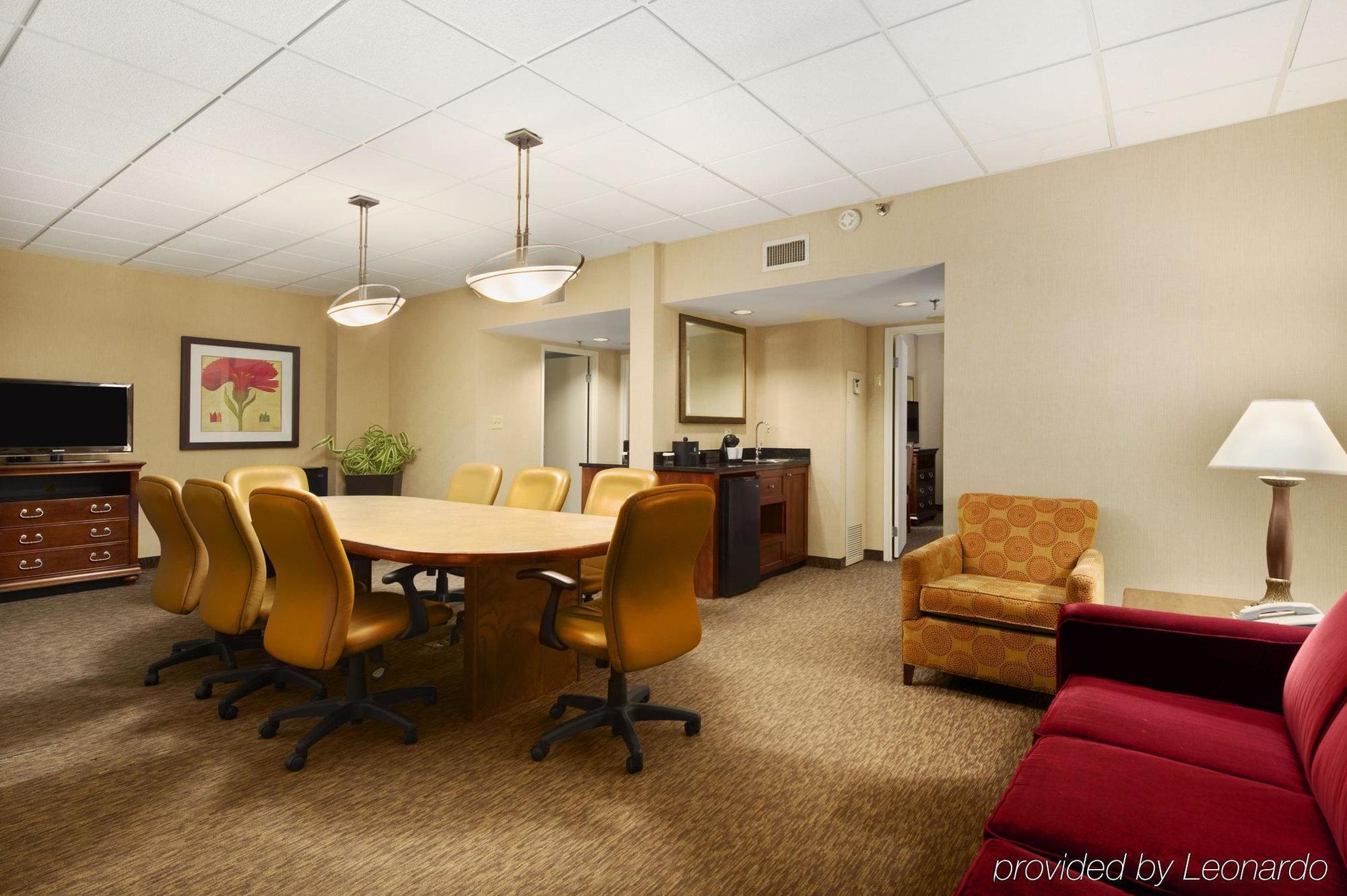 Embassy Suites By Hilton Atlanta Airport College Park Kültér fotó
